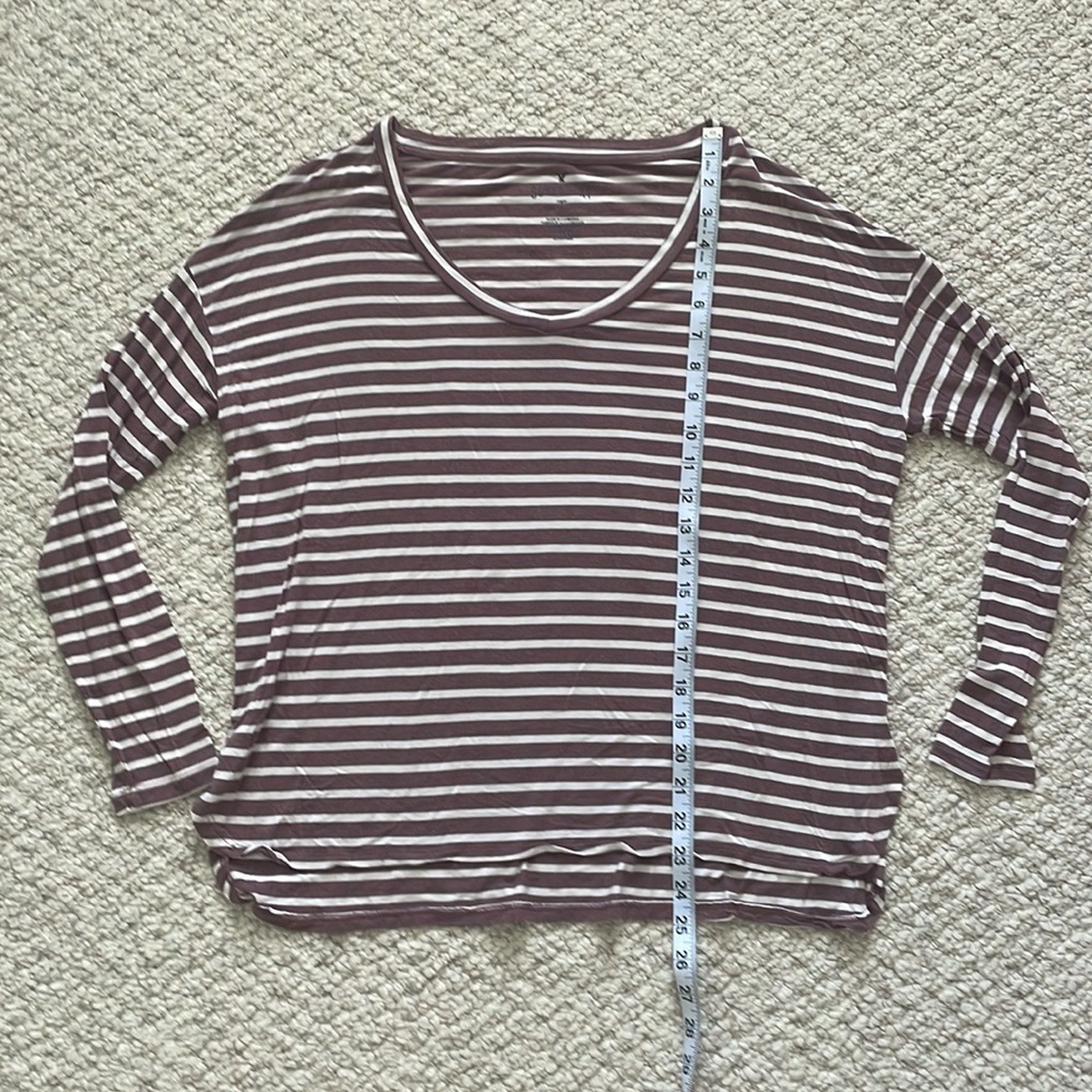 🎉 American Eagle Soft & Sexy Striped long sleeve shirt - Picture 4 of 6
